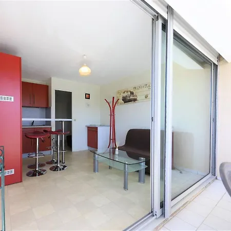 Apartment Beau 2 Pieces Pour 5 Pers. Avec Parking, Piscine Et Loggia, A 400m De La A - Fr-1-559-14 Palavas-les-Flots