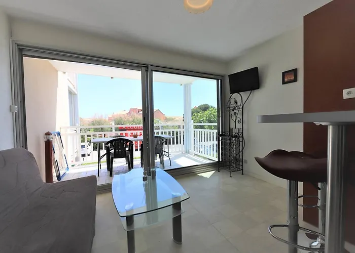 Beau 2 Pièces Pour 5 Pers. Avec Parking, Piscine Et Loggia, à 400m De La à - Fr-1-559-14 * Palavas-les-Flots